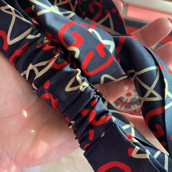 Gucci Ghost headband - Picture 7 of 9